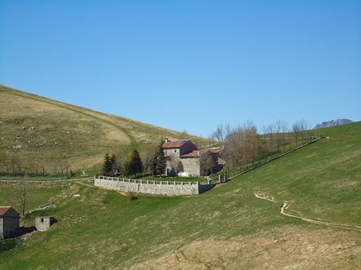 Passeggiata al Monte Tesoro e Monte Linzone