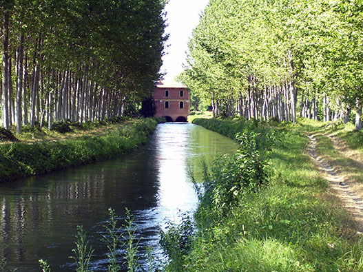 Ciclabile del Naviglio Civico di Cremona - Gite in Lombardia